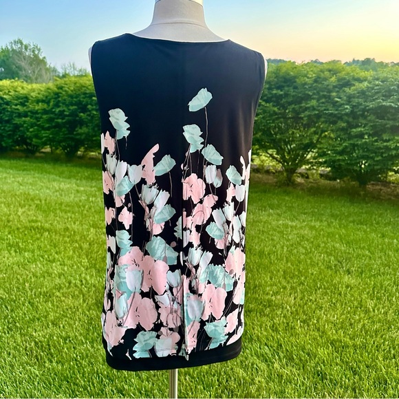 ALFANI FLORAL SLEEVELESS TOP - Picture 8 of 16